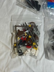 LEGO&reg; Set 6075 - Wolfpack Tower