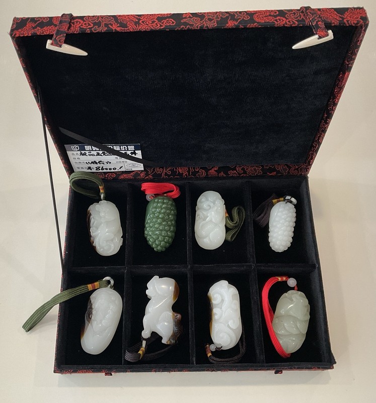 Jade Authentic Hand Carved Ornaments Black/RED Box 8 Piece Set NEW