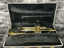 Wisemann DTR-248 Trumpet w/ Case, No Mouthpie...