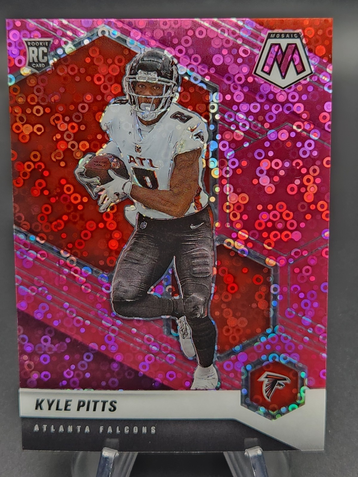 Kyle Pitts 2021 Panini Mosaic No Huddle Disco Pink Rookie 8/20