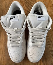 Nike SB Dunk Low Pro B taglia 13 avorio/bianco vertice. *Nuovo con scatola*