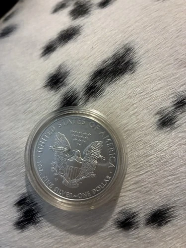 1 ounce silver 2008 WALKING LIBERTY AMERICAN EAGLE .999 FINE SILVER DOLLAR COIN