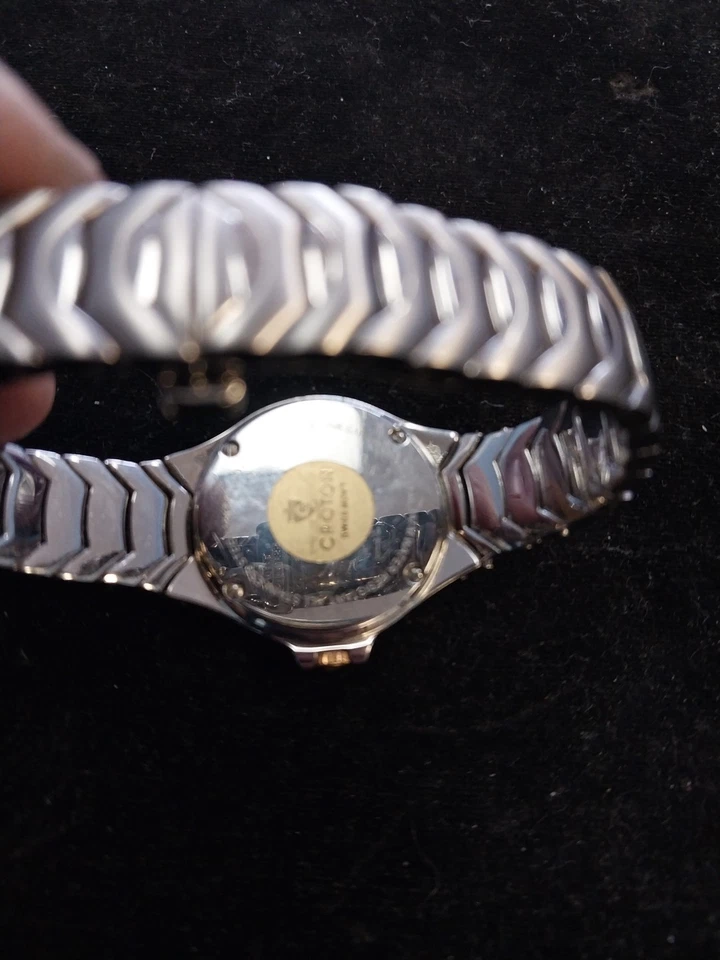 Reloj Croton Equator Damas Bisel Oro 18k Corona y Eslabones Cuarzo Suizo Funcionando  Foto 4 de 4