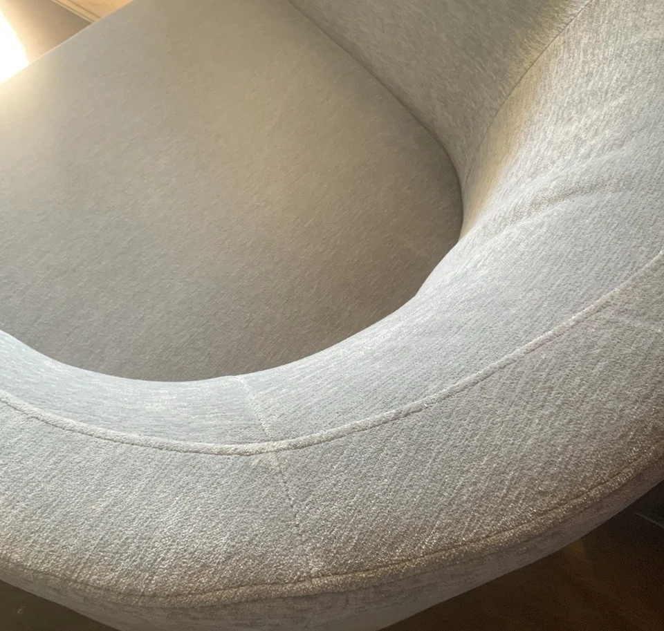 Martha Stewart 琥珀佩里街系列旋转椅实木 中世纪 — 第 2/4 张图片