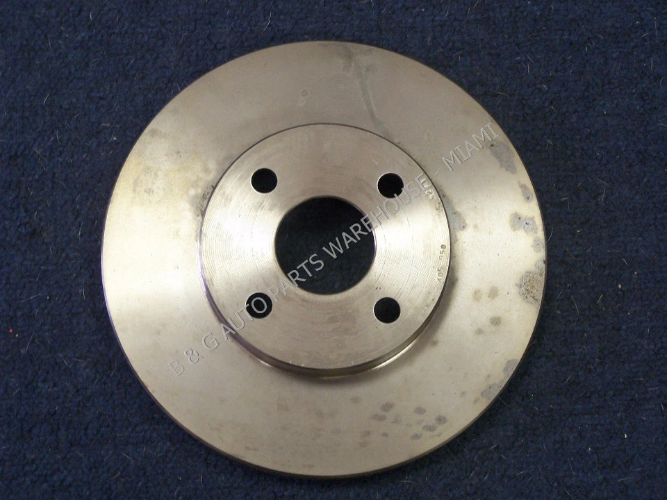 Rotor de freno de disco delantero Qualitee Canada R79300 para Toyota Paseo Foto 2 de 4