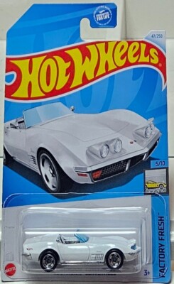 Hot Wheels 2024/047 - Factory Fresh 05/10 - '72 Stingray Convertible