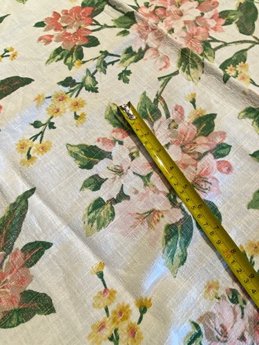 VINTAGE YELLOW FLORAL BARKCLOTH CURTAINS / FABRIC 41" WIDE X 27 1/2" LONG - Picture 4 of 7
