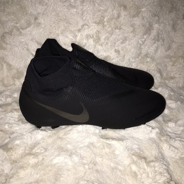 nike phantom vsn ghost