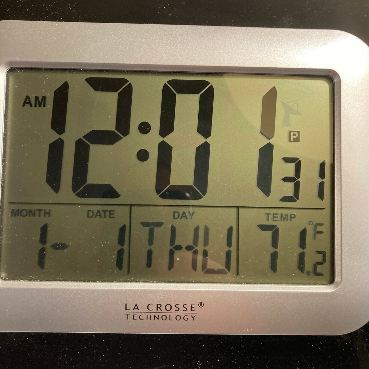 La Crosse Technology WT-8005 Clock, Date, Temperature Display | eBay