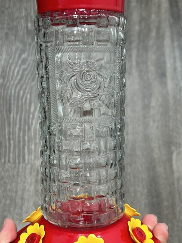 Klassischer Vintage Kolibri Futterautomat Glas Blume Design rot mit gelben Blütenblättern - Bild 3 von 12