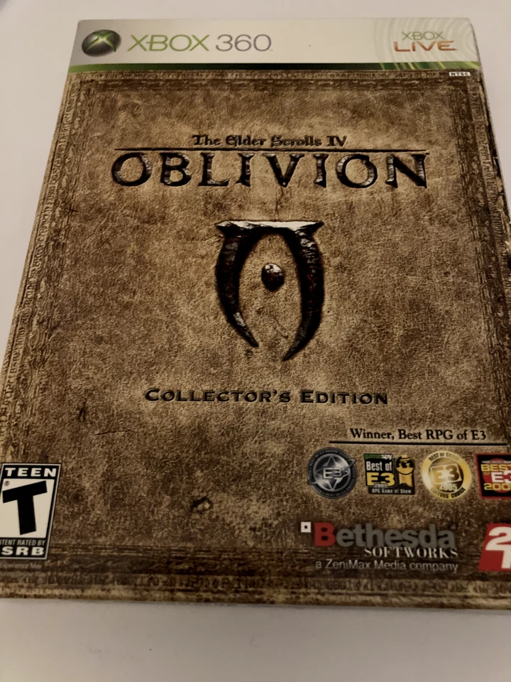 Cinco juegos surtidos de Xbox 360 - Oblivion, Mass Effect Trilogy, Arkham Asylum Foto 4 de 4