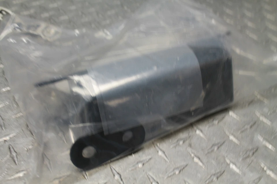 Parachoques deportivo delantero Polaris RZR Pro Armor 19 recubierto de polvo plateado nuevo P187P360SSM Foto 2 de 4