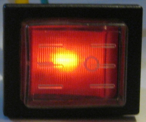 Defond Illuminated Red Rocker Switch - SPST with Dust Cap - 125V 15A - Lighted - Picture 2 of 7
