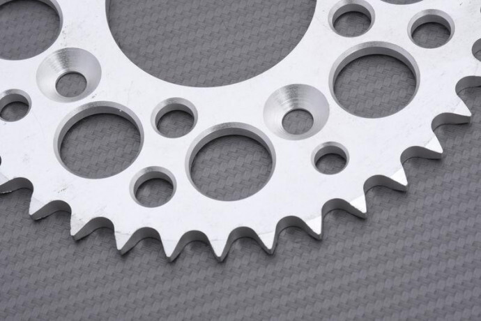 Pignon de rechange RENTHAL 38 dents pour éviter l'usure de chaîne