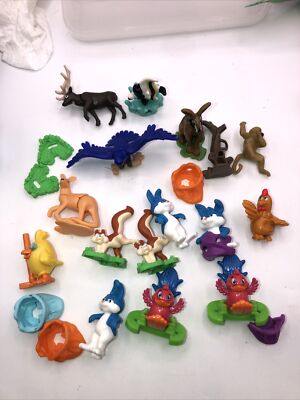Kinder Surprise Toys 15+ Piece Lot