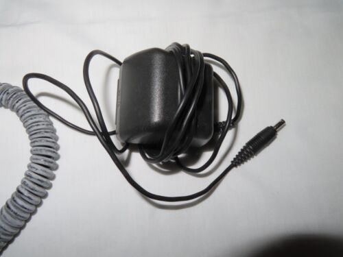 Nokia 3587i CELL PHONE For Collectors - CDMA Turns On With Accessories - Picture 12 of 14