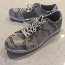 Straight Down Field V2 Spikeless Golf Shoes Men’s Size 12 Carbon Camo 20104