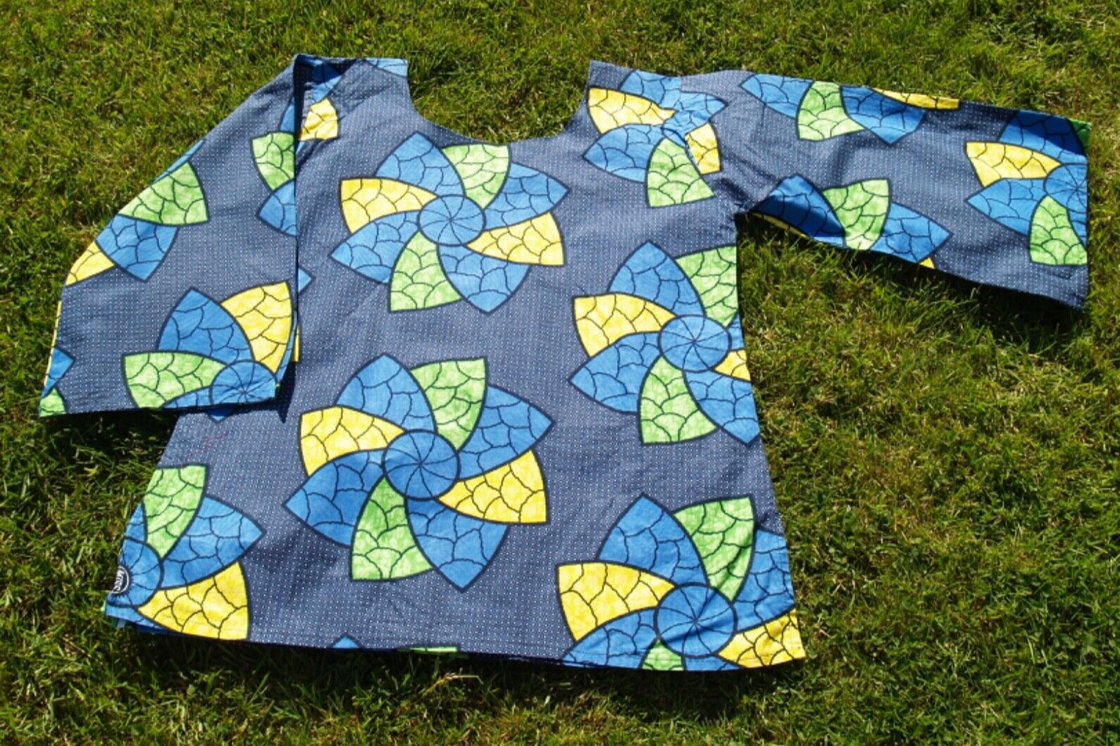Vintage African wax print top size 10/12  blue yellow navy green Vlisco image 2