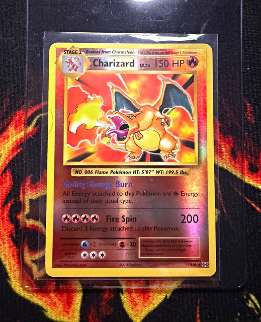 Charizard #11 (Evolutions (2016))
