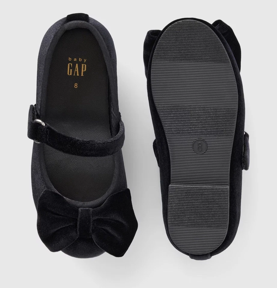 Sapato sem salto GAP bebê criança meninas arco veludo preto verdadeiro Mary Jane tamanho 6 - Imagem 2 de 4