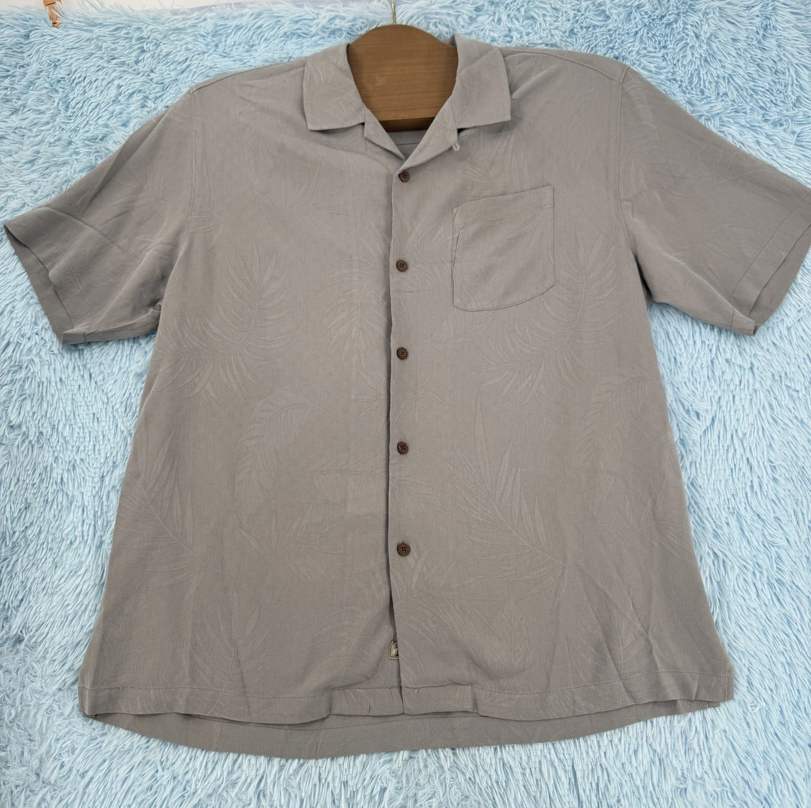 Tommy Bahama Men's Silk Shirt Sz XL Gray Hawaiian Leaves Print