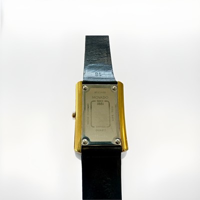 womens Movado Curved Square Glass 87-C1-420 Pre Owned  display picture 2