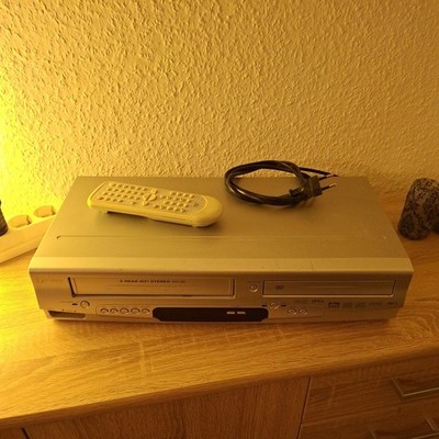 Funai DPVR 7630 D,  DVD-Player mit  Videorecorder Kombigerät VHS