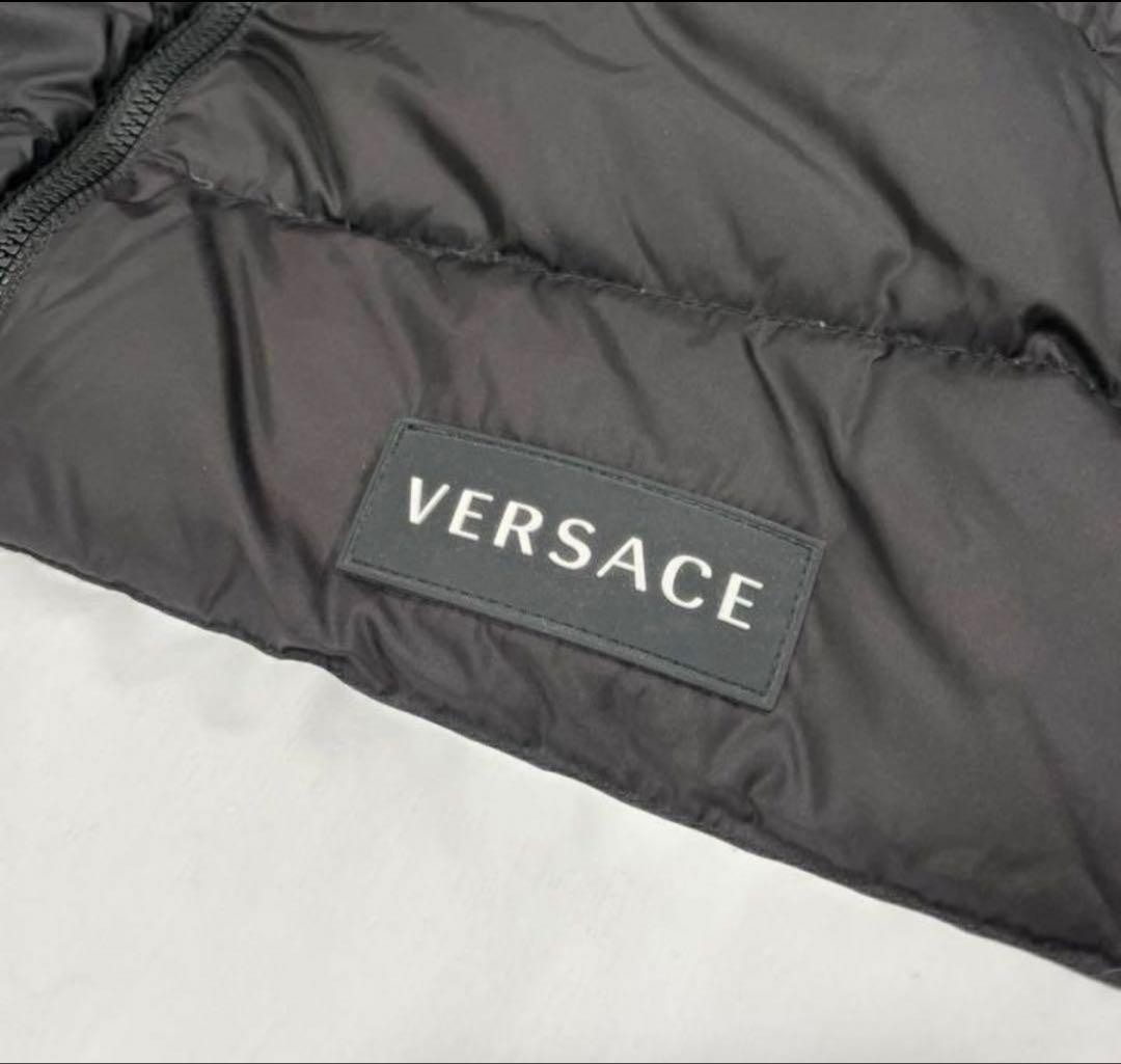 VERSACE down jacket black/white M - image 5