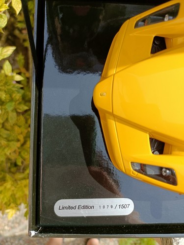 1/18 BBR Ferrari Enzo Yellow Diecast (Hig End) 1057 of 1507 - Imagen 3 de 12