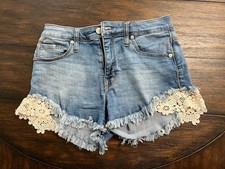 Mossimo Supply Co. Women  s Denim Shorts Crochet Detail Size 8/29 Boho Y2K