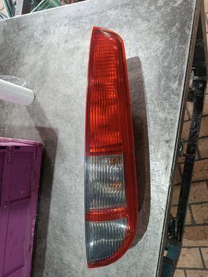 Ford DA3 DA Focus II Turnier Rücklicht Rückleuchte rechts Ford 4M51-13N004-C