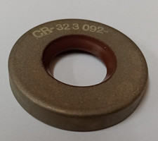 SIGILLO OLIO ALBERO MOTORE INFERIORE ORIGINALE EVINRUDE JOHNSON 4 4,5 CV 7,5 CV 0323092 323092