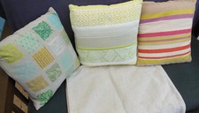 Lot 3 coussins enveloppe + garniture MAISONS DU MONDE état neuf 35 x 35 lavables