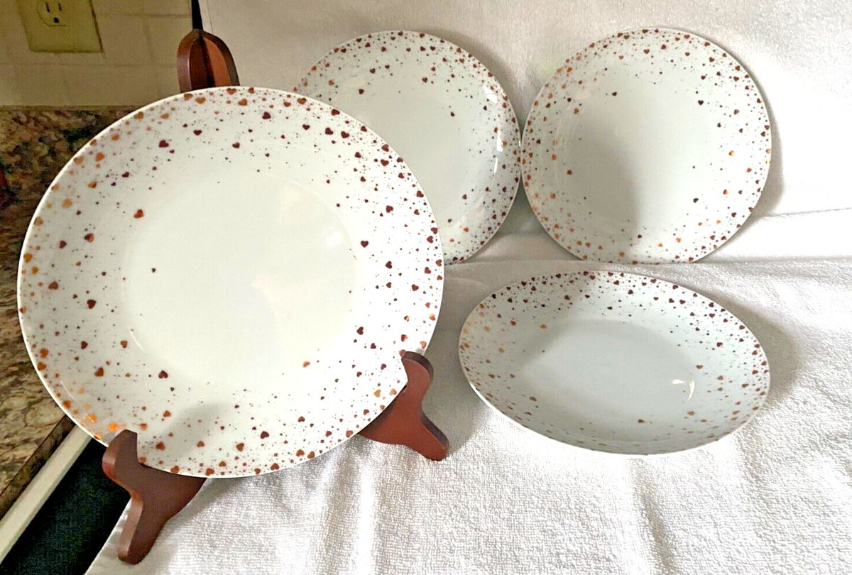 Pottery Barn monique lhuillier heart plates,
