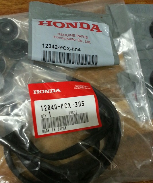 12040PCX305 HONDA S2000 OEM VALVE COVER GASKET TUBE SEAL SET F20C