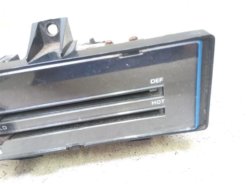 温度控制无交流加热器 适合 78-96 吉姆西范 B114-190591 — 第 3/4 张图片