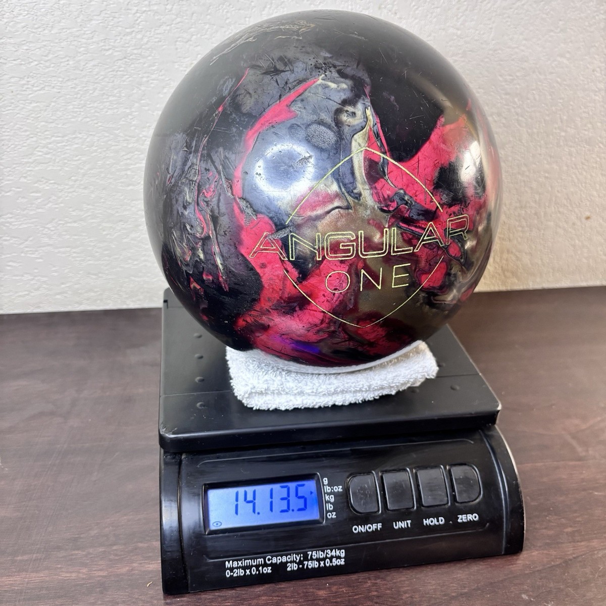 VTG Ebonite Angular One Bowling Ball V GB12.7 - 14lbs 13.5oz Red