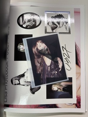 LISA リサ LALISA BLACKPINK 0327 直筆サイン入り BLACKPINK LISA 0327 Autographed Signed Photobook Mint Condition