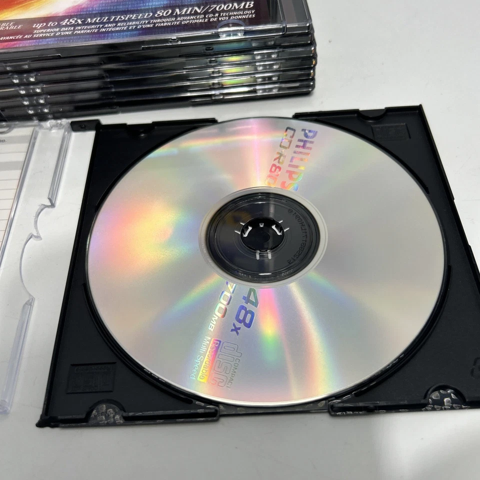 Philips CD-R 80 10 Pack 700MB 80-Minute 48x Speed OPEN 10 Pack Recordable - Image 3 of 4