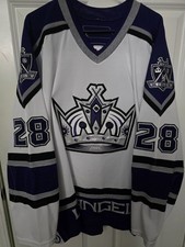 2006-07 LA Kings Game Used Oleg Tverdovsky Away White Jersey COA TAG #0018