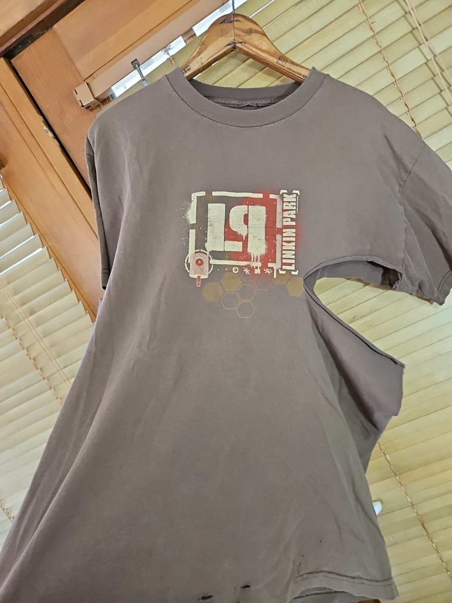 Thrashed Vintage Y2K Linkin Park Meteora Summer 2003 USA Tour Tee