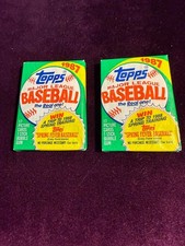 2 1987 Topps Major League Baseball Card Sets 17 Cards W/Gum Stick Collectibles