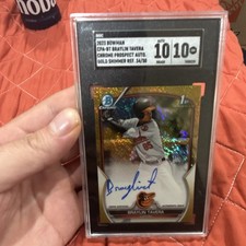 Topps 2023 Bowman Braylin Tavera Chrome Prospect Auto Gold Shimmer /50 SGC 10
