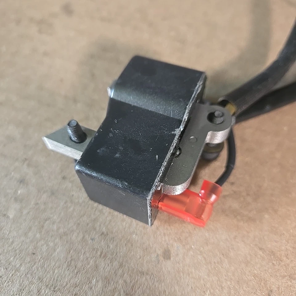 Bobina POULAN PRO PR5020 con bujía Foto 4 de 4