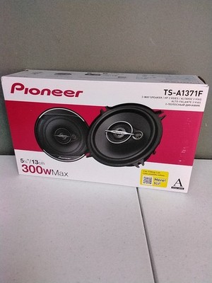(2) Pioneer TS-A1371F | 5.25 Inch 300W 4 Ohm 3-Way Coaxial Car Audio Speakers