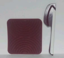 Pampered Chef Hot Pad/ silicone Trivet #2156, Cranberry Color & Spatula 