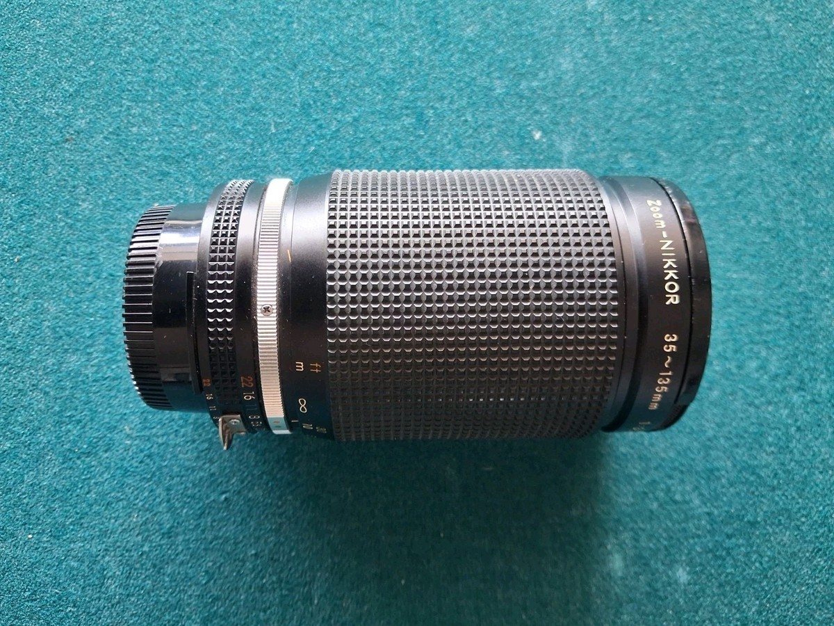 Nikon Nikkor MF 35-135mm f3.5-4.5 AI-S zoom lens, Great range