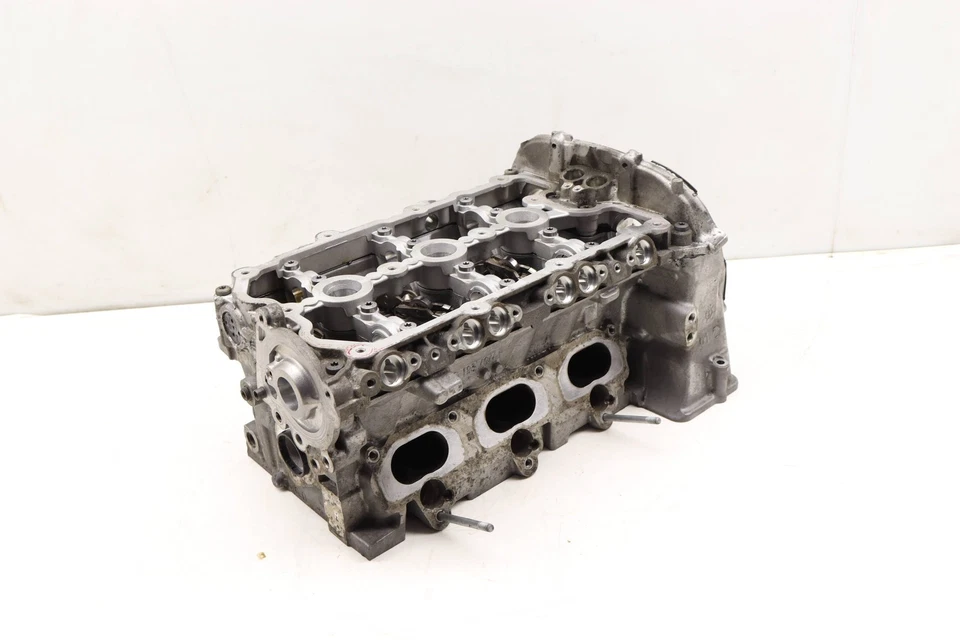 AUDI A5 QUATTRO 2008-2011 3,2 L - culata de motor derecha 3,2 L 06E103066B Foto 2 de 4