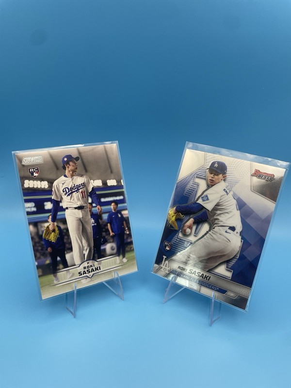Topps Roki Sasaki RC Lot (2) 2025 Stadium Club #187/ 2025 Bowman's Best #18