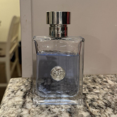 Versace Pour Homme Eau de Toilette Spray, Regular Size 3.4 fl oz Was a xmas gift